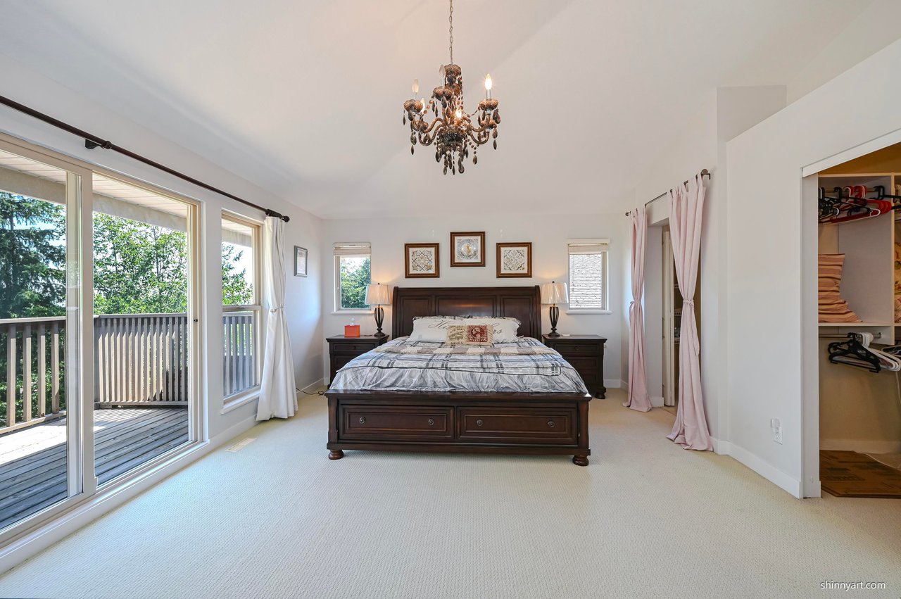 148 Maple Dr