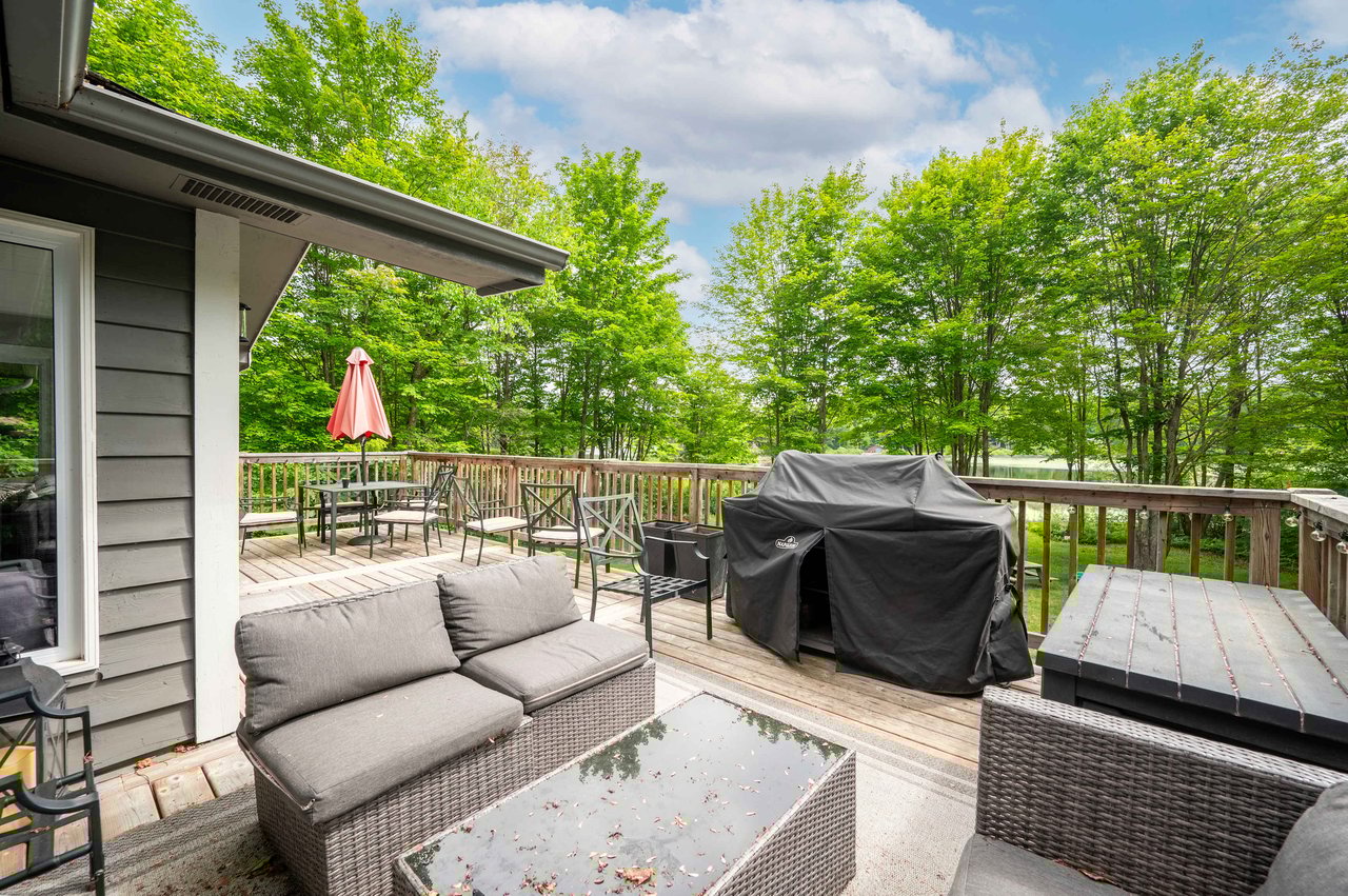 Cash Flow Lakeside Cottage