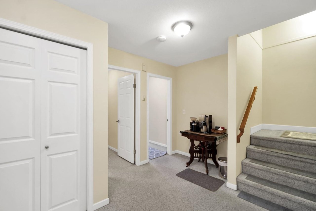 18-323 Governors Ct