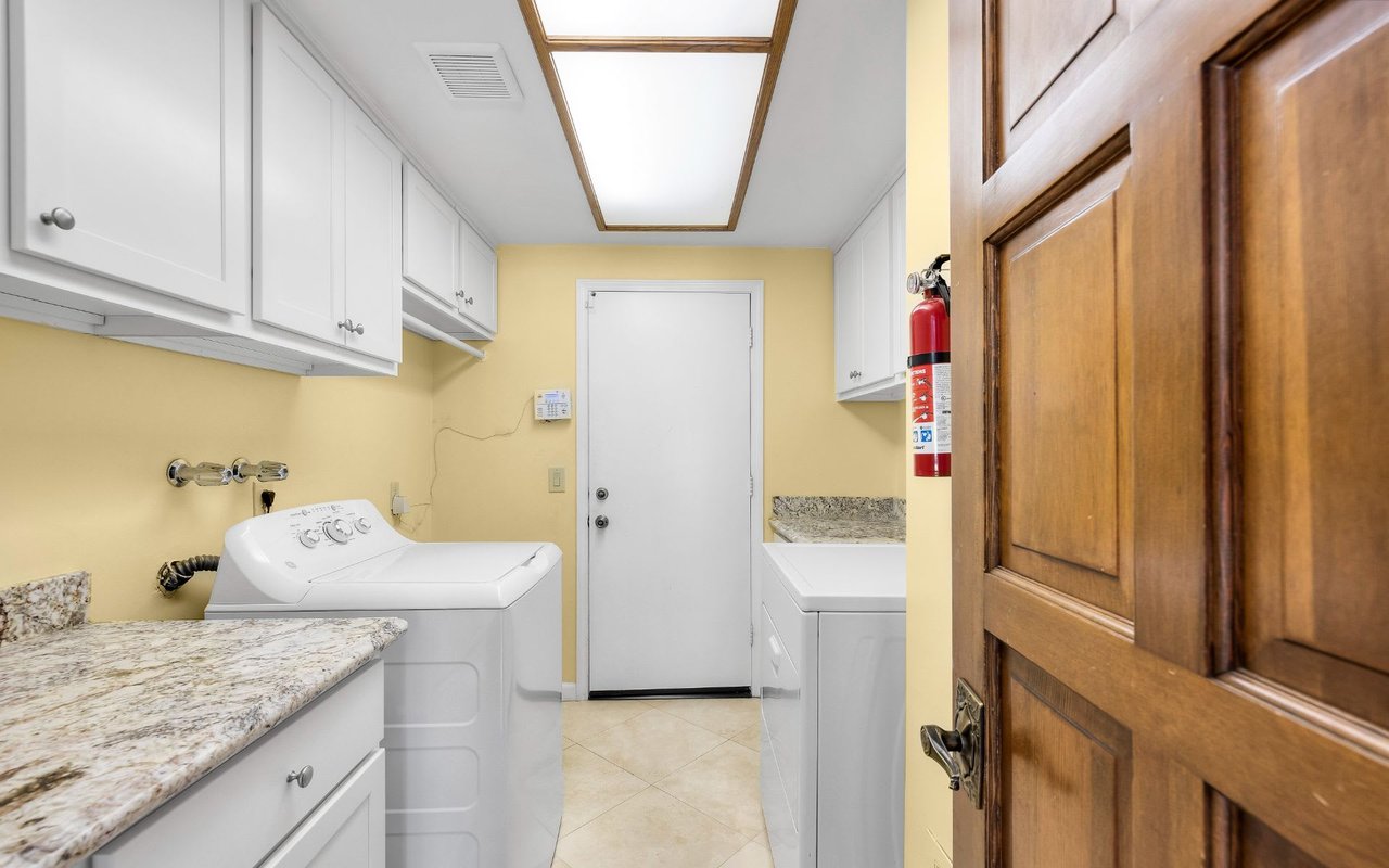 16 Quarterhorse Lane
