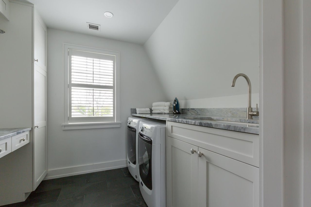 33.5 Vesper Ln