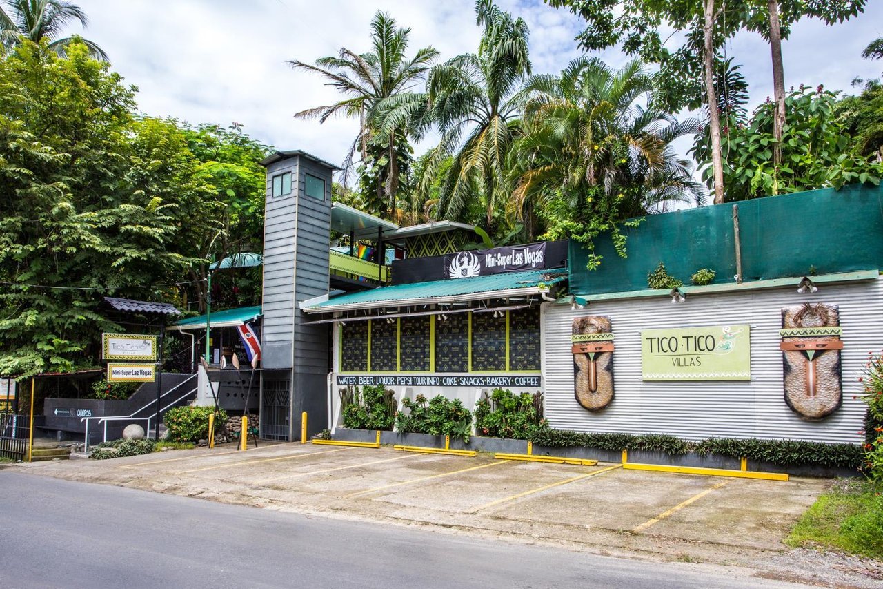 Modern Boutique Hotel for Sale in Manuel Antonio