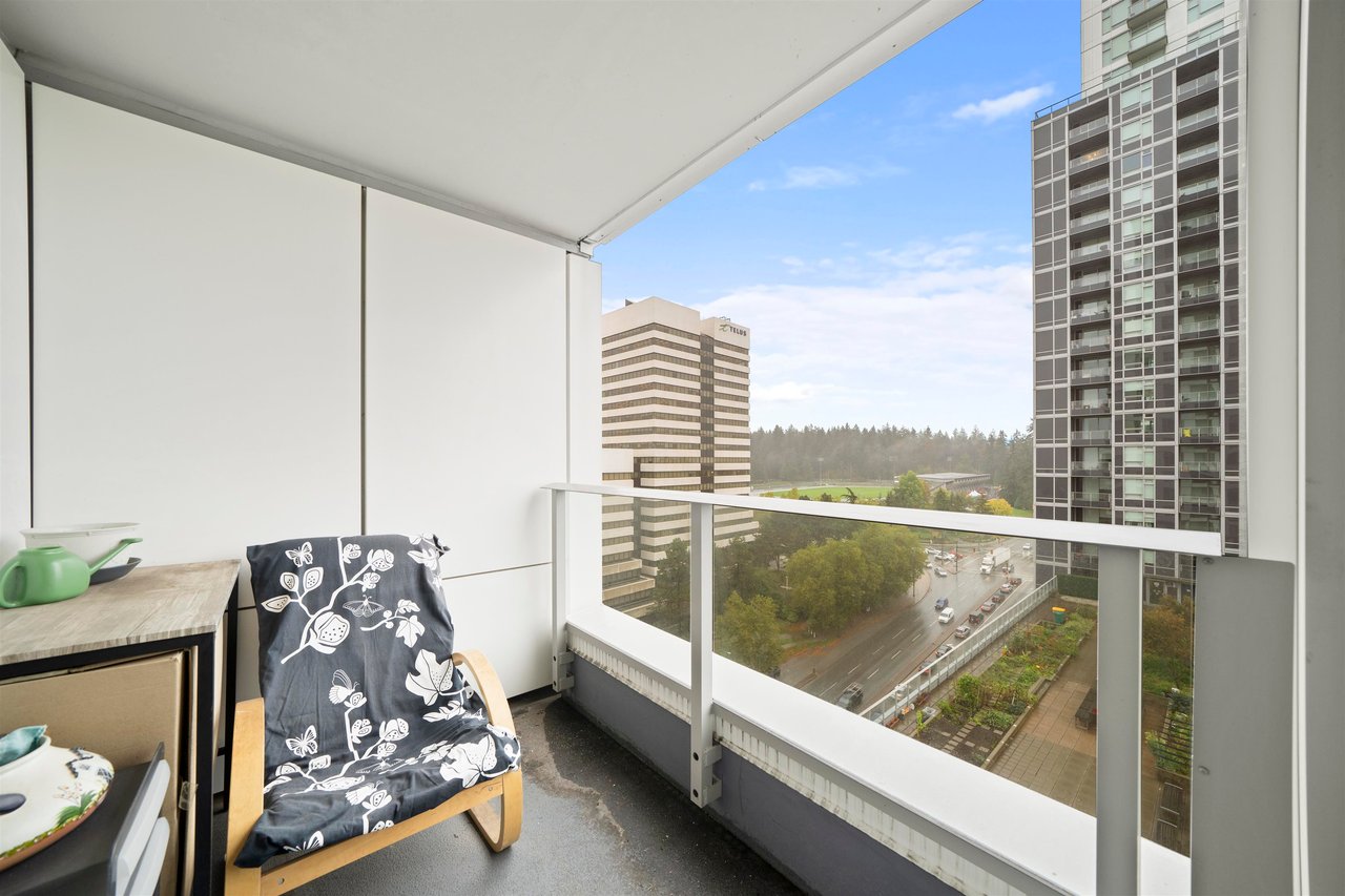 1808-5515 Boundary Rd