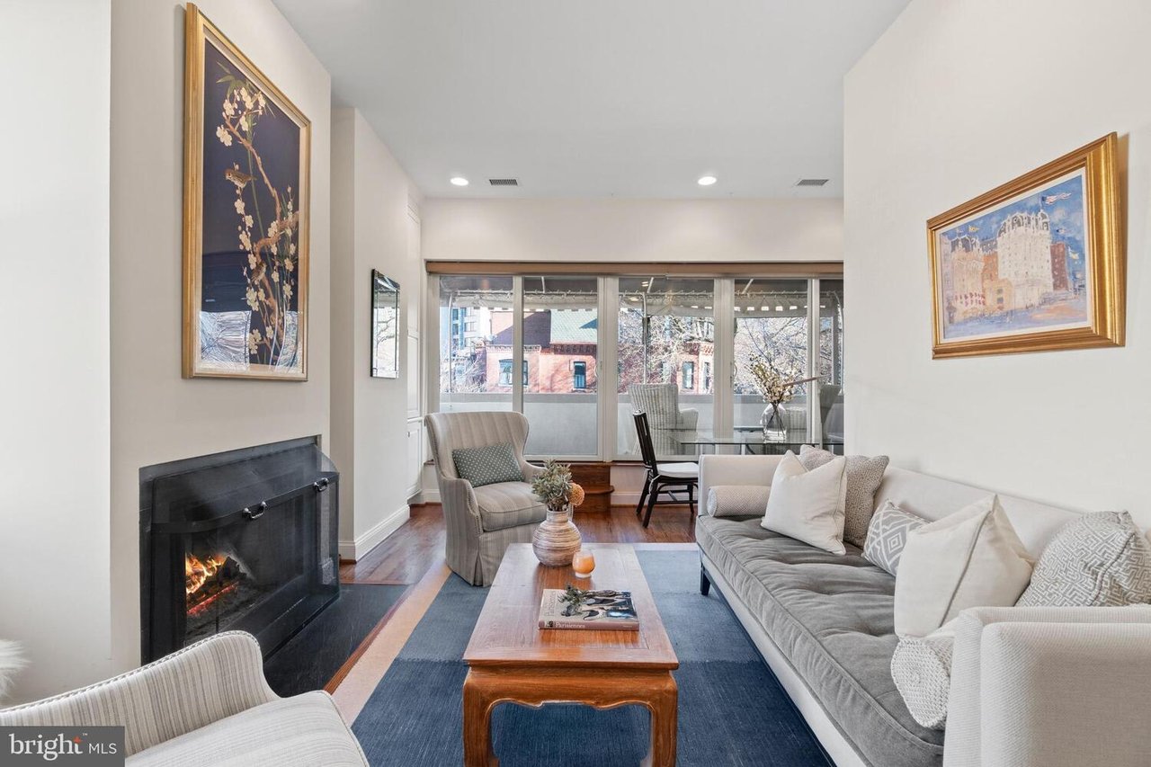 2101 N St NW, #205