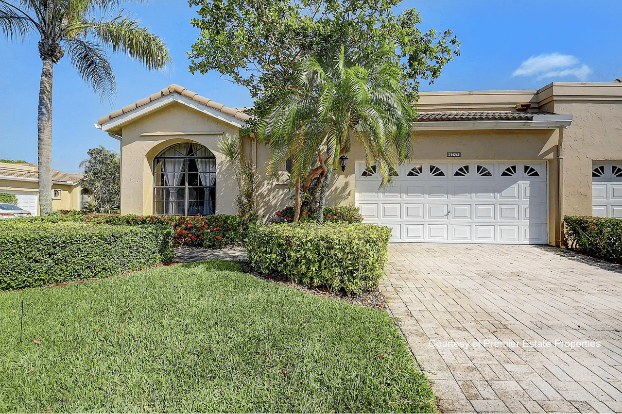 6747 Montego Bay Blvd
