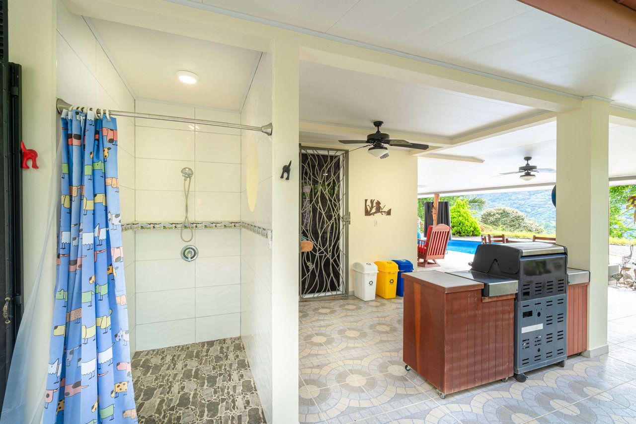 Secluded Dream Home in Costa Rica – Mountain Views, Pool & Sustainable Living
