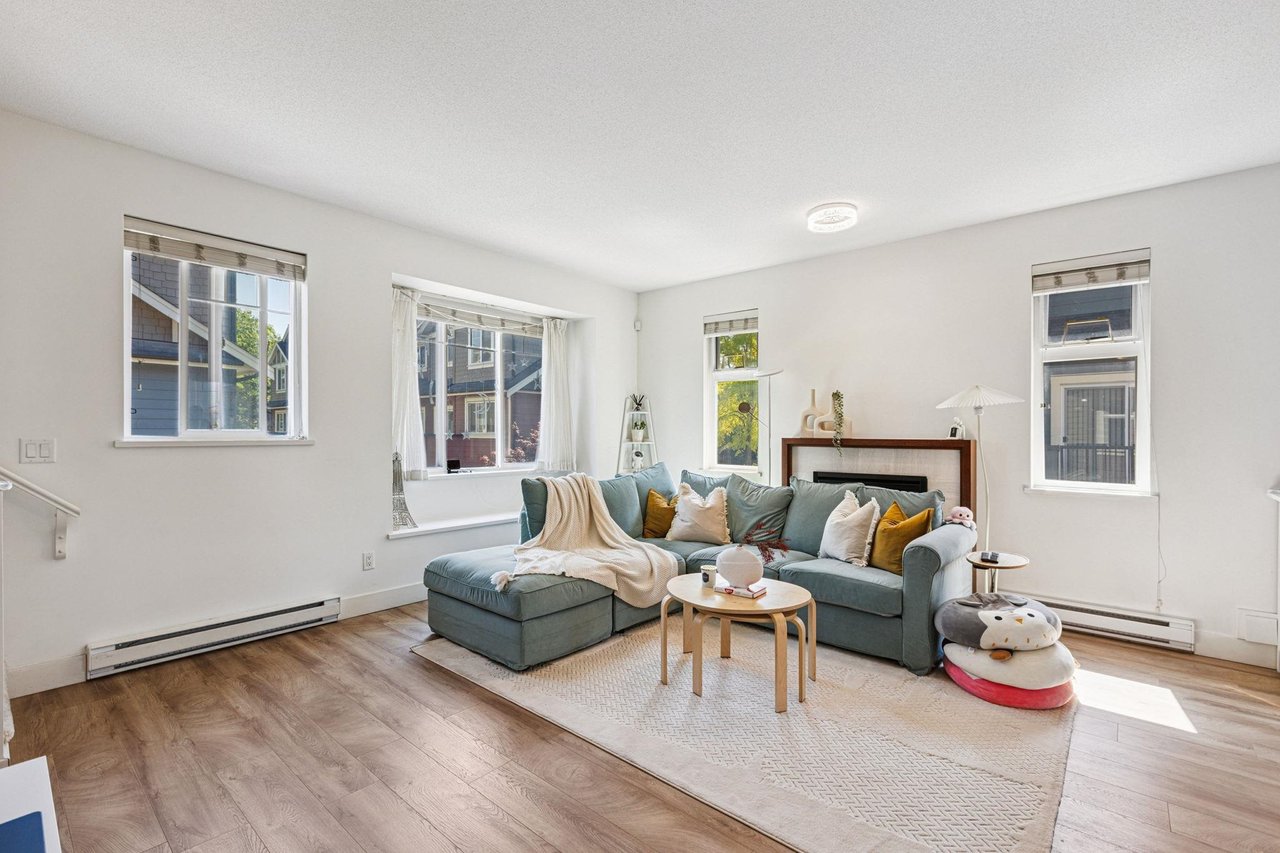 22-9628 Ferndale Rd