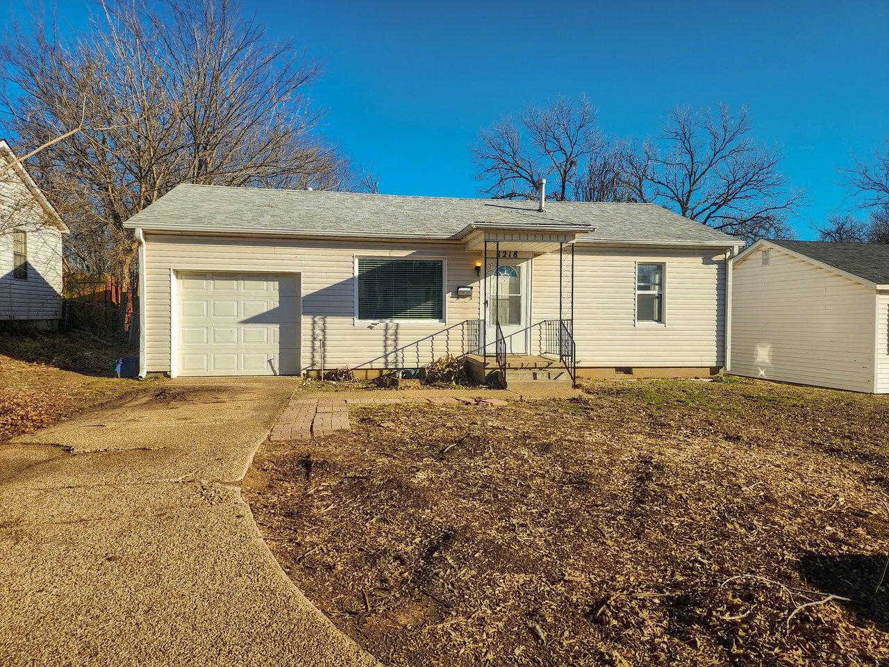 1218 Carol Drive 