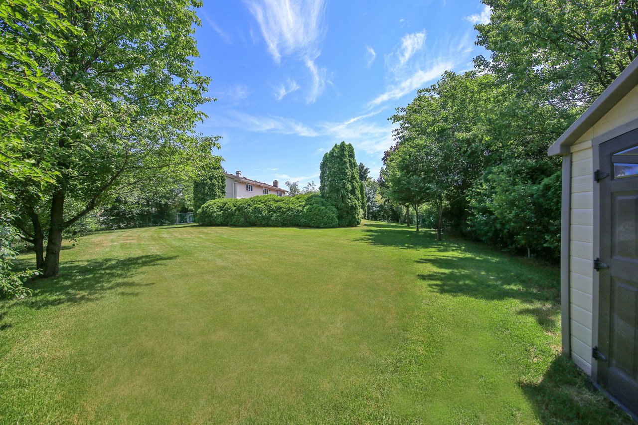 Beautifully Appointed Home Perfect For Entertaining