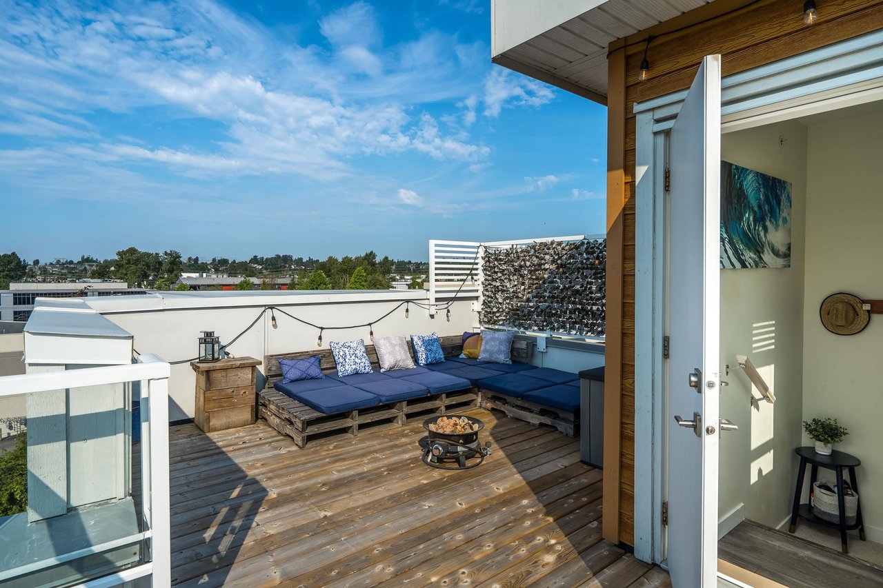 21-19628 55a Avenue, Langley