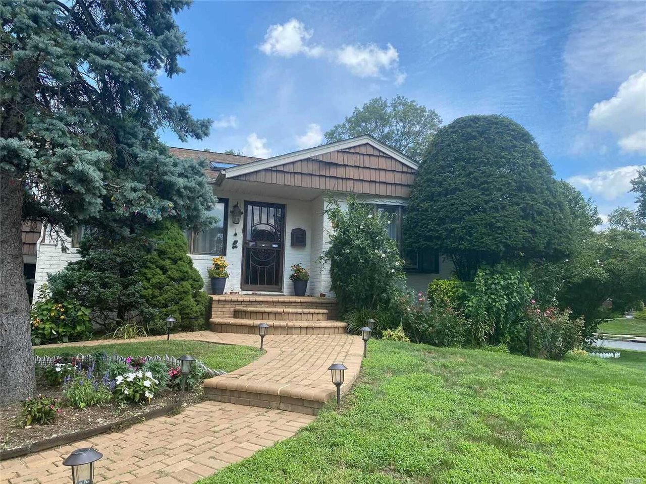 42 Aintree Rd, Westbury