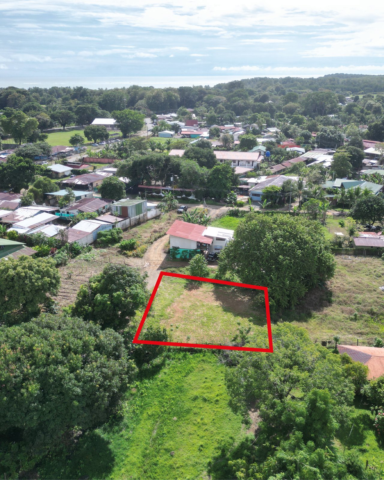 Bahía Lot ready to build, Great Zone walk distances to the Beach & Amenities.