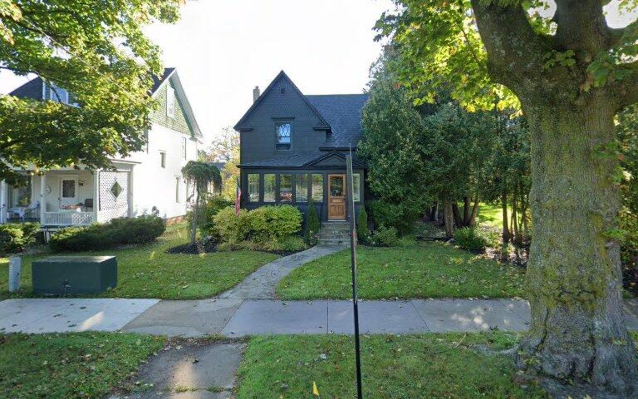 609 Kalamazoo Ave