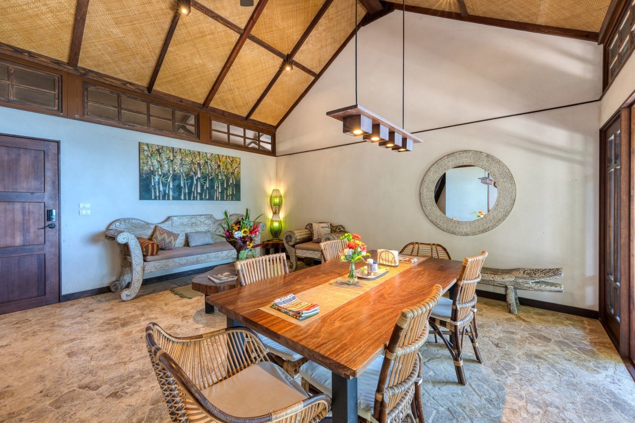 Balinese Beachfront Luxury Hotel, Uvita, Puntarenas