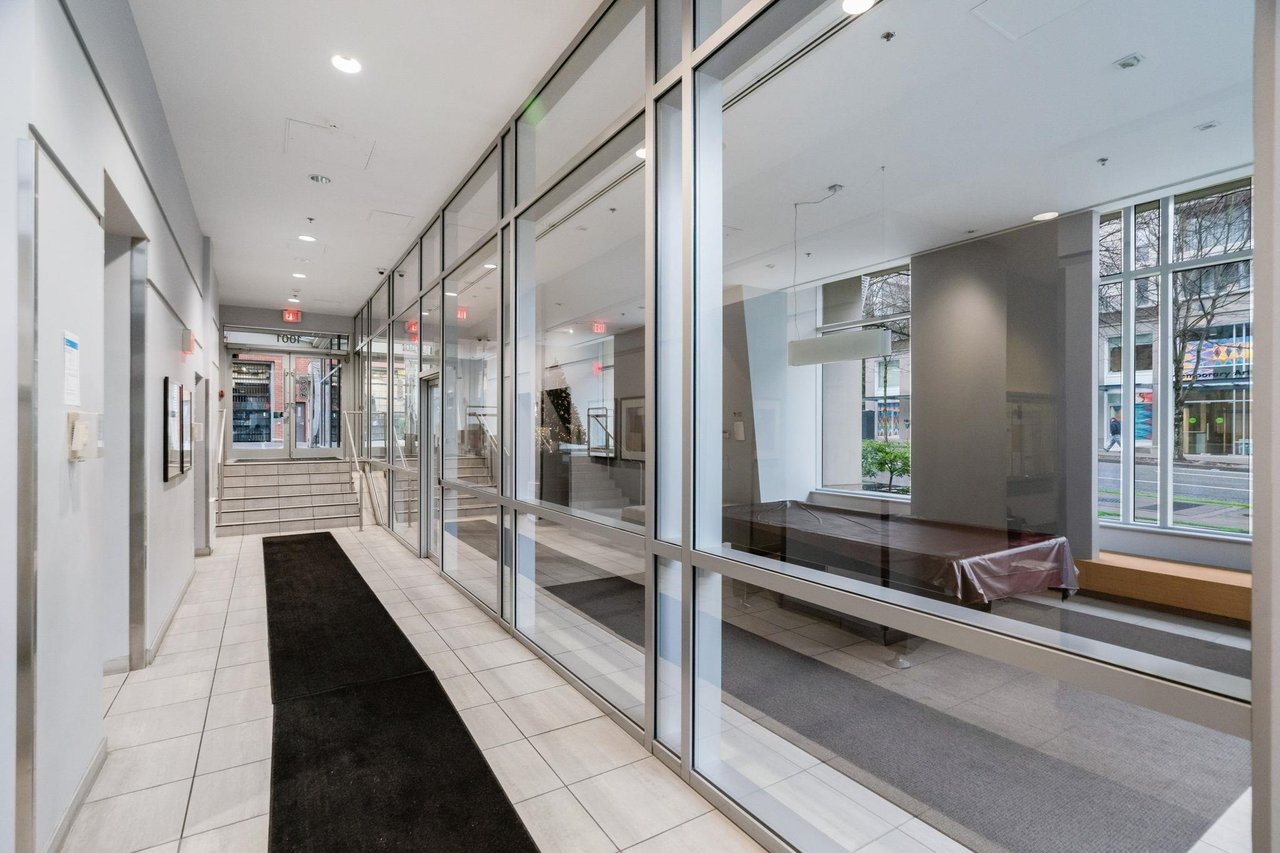 2103-1001 Richards Street, Vancouver