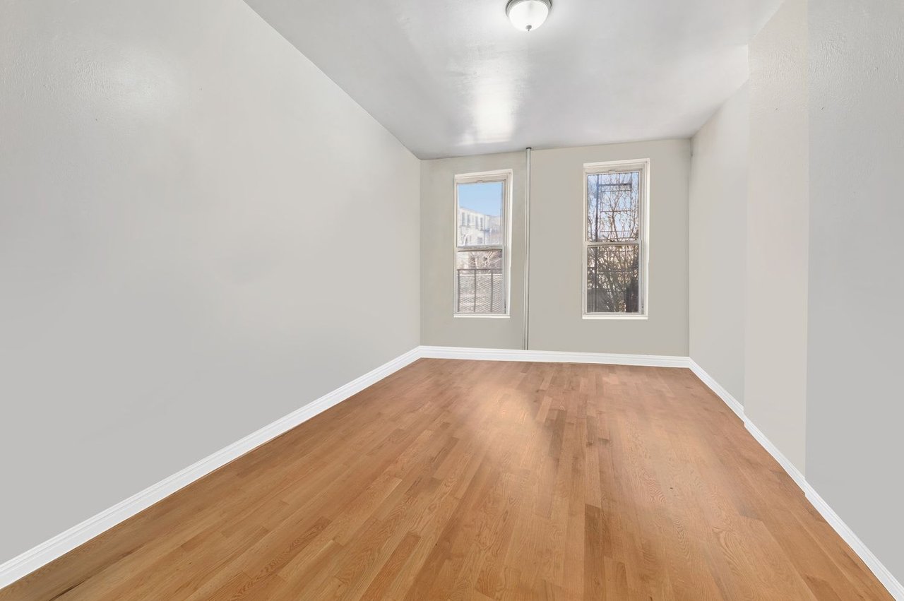 273 Pleasant Ave 