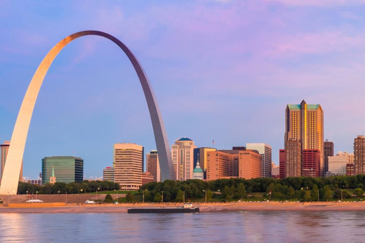 What to Know About the St. Louis Luxury Real Estate Market in 2022