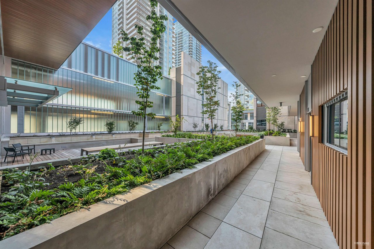 1101-6000 Mckay Avenue, Burnaby