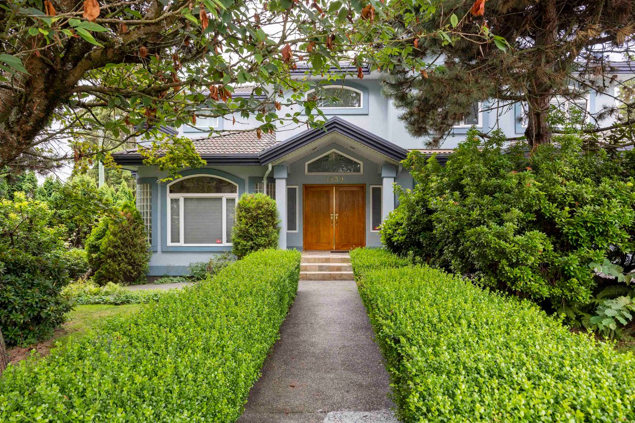 1939 Woolwich Ave