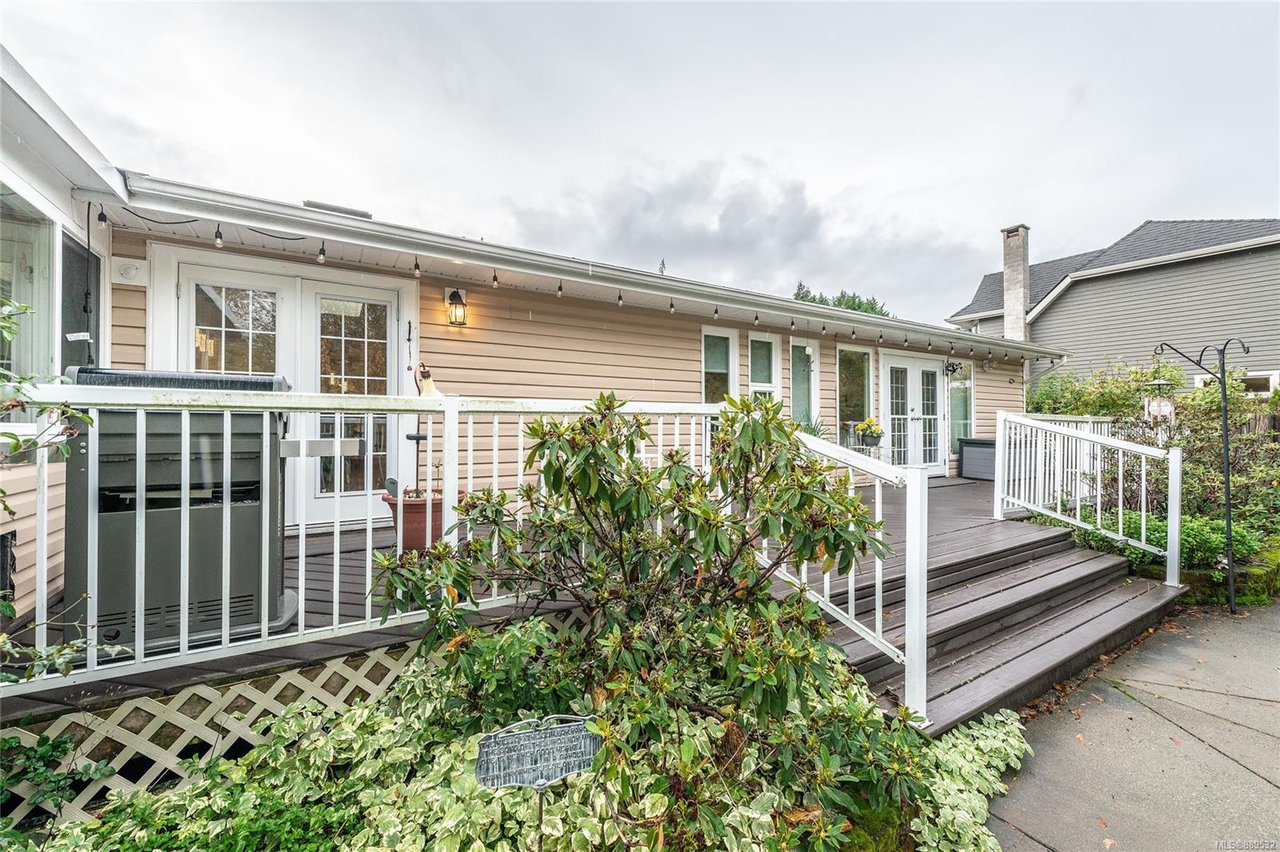 852 Ankathem Pl