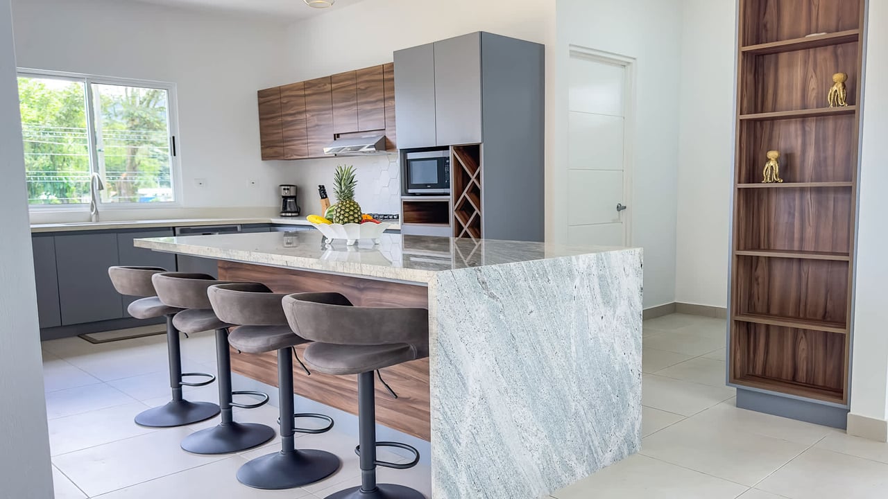Uvita Paradise Brand New 3 Bedroom, 2.5 Bathroom Modern Home