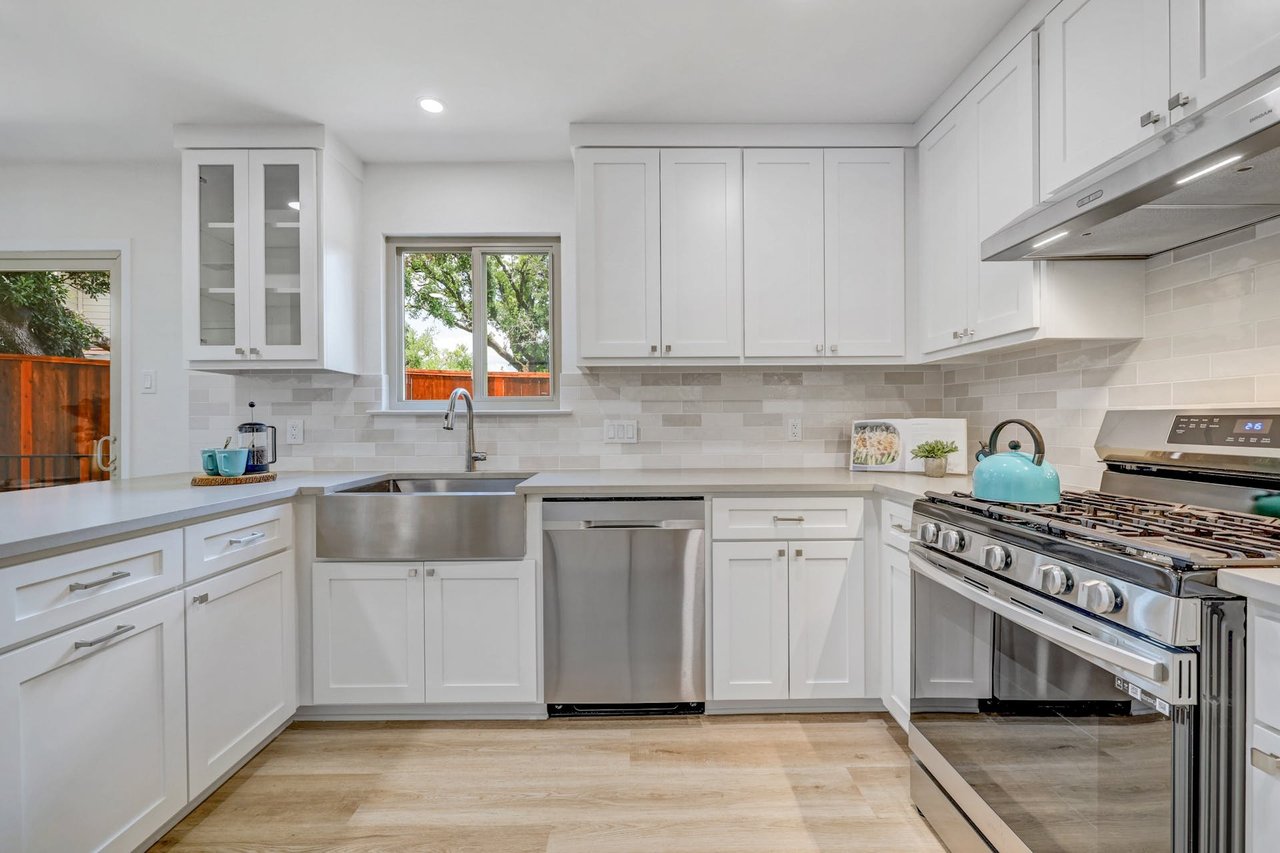 11903 Bobcat Trl, Austin, Texas 78750