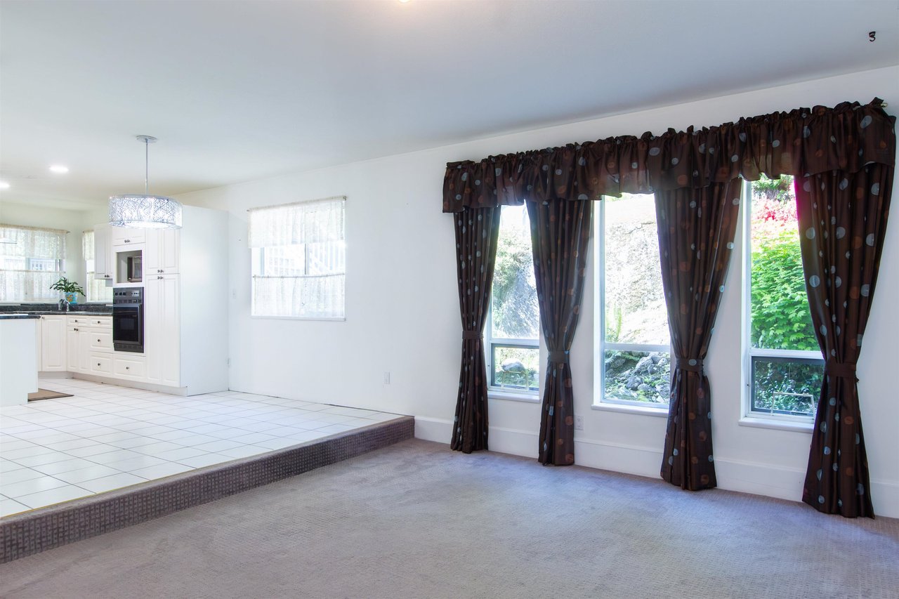 40038 Plateau Dr
