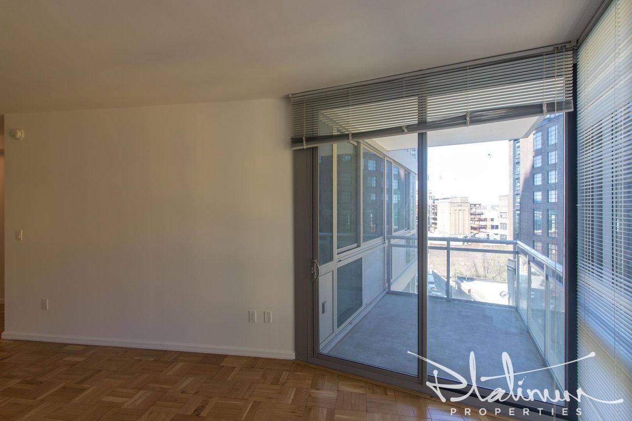 505 West 37th Street, Apt 616