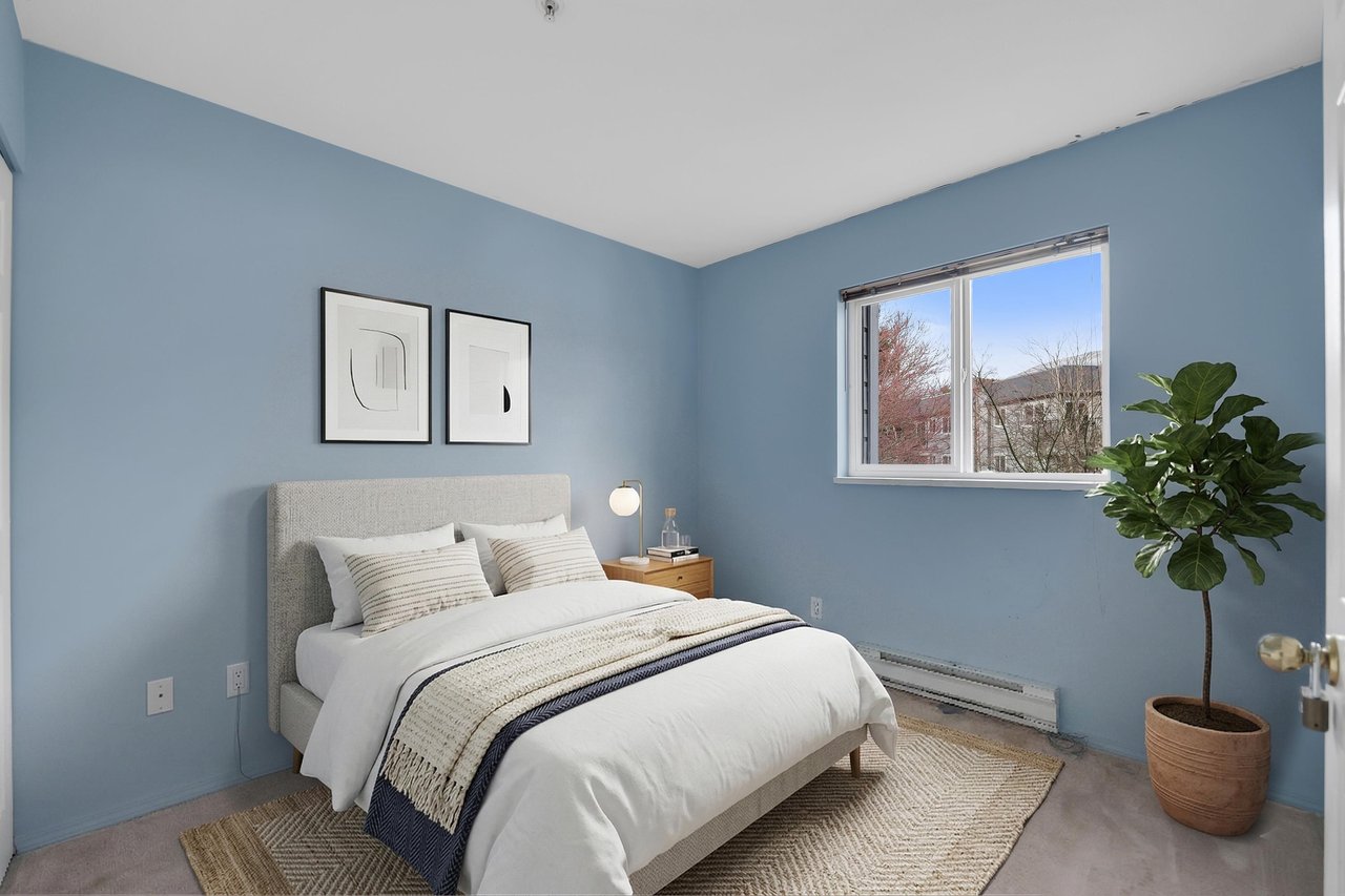 C307-40140 Willow Cres