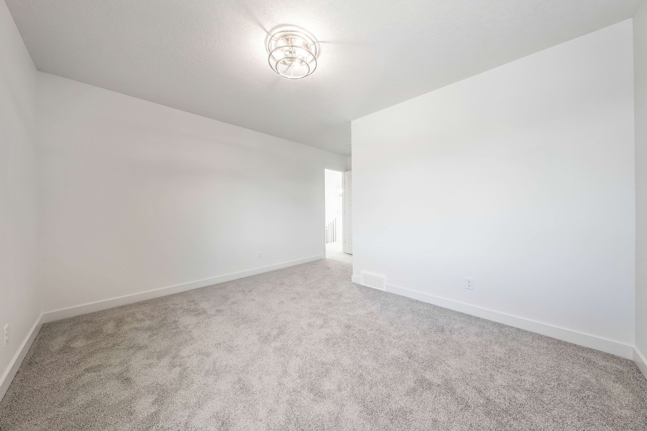 35 Birch Glen