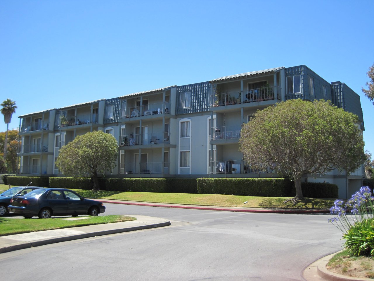 Mariner's West Apartments