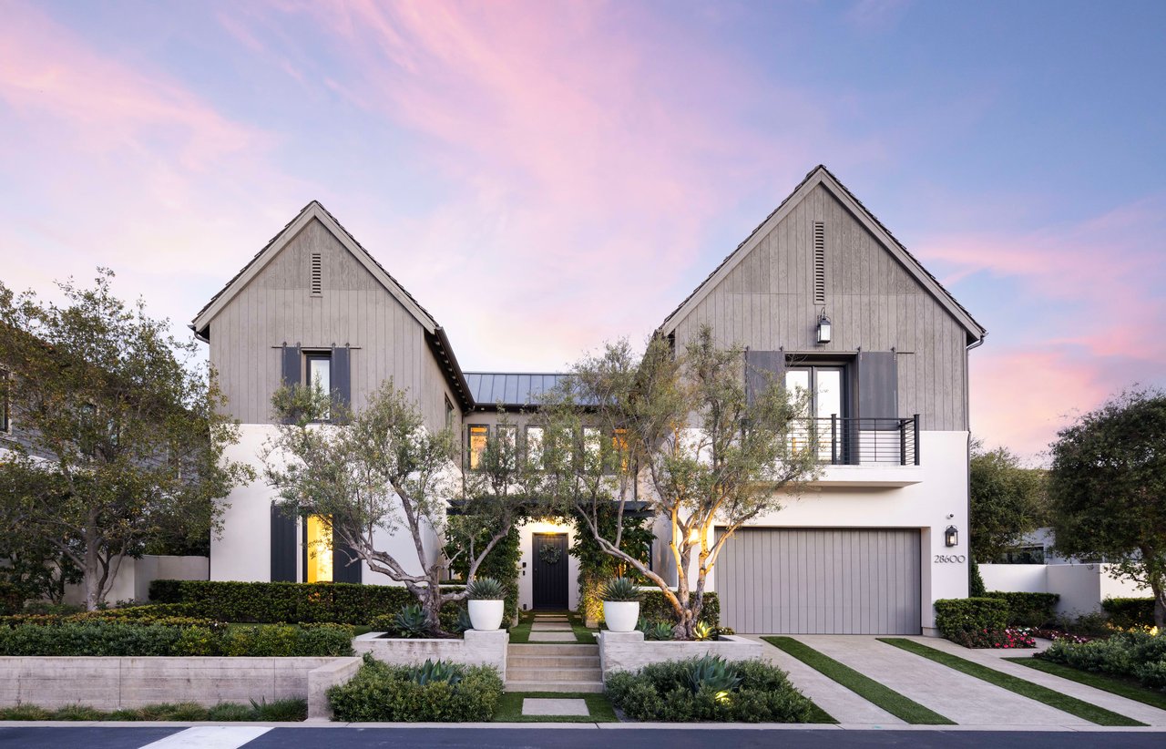 28600 Martingale Dr