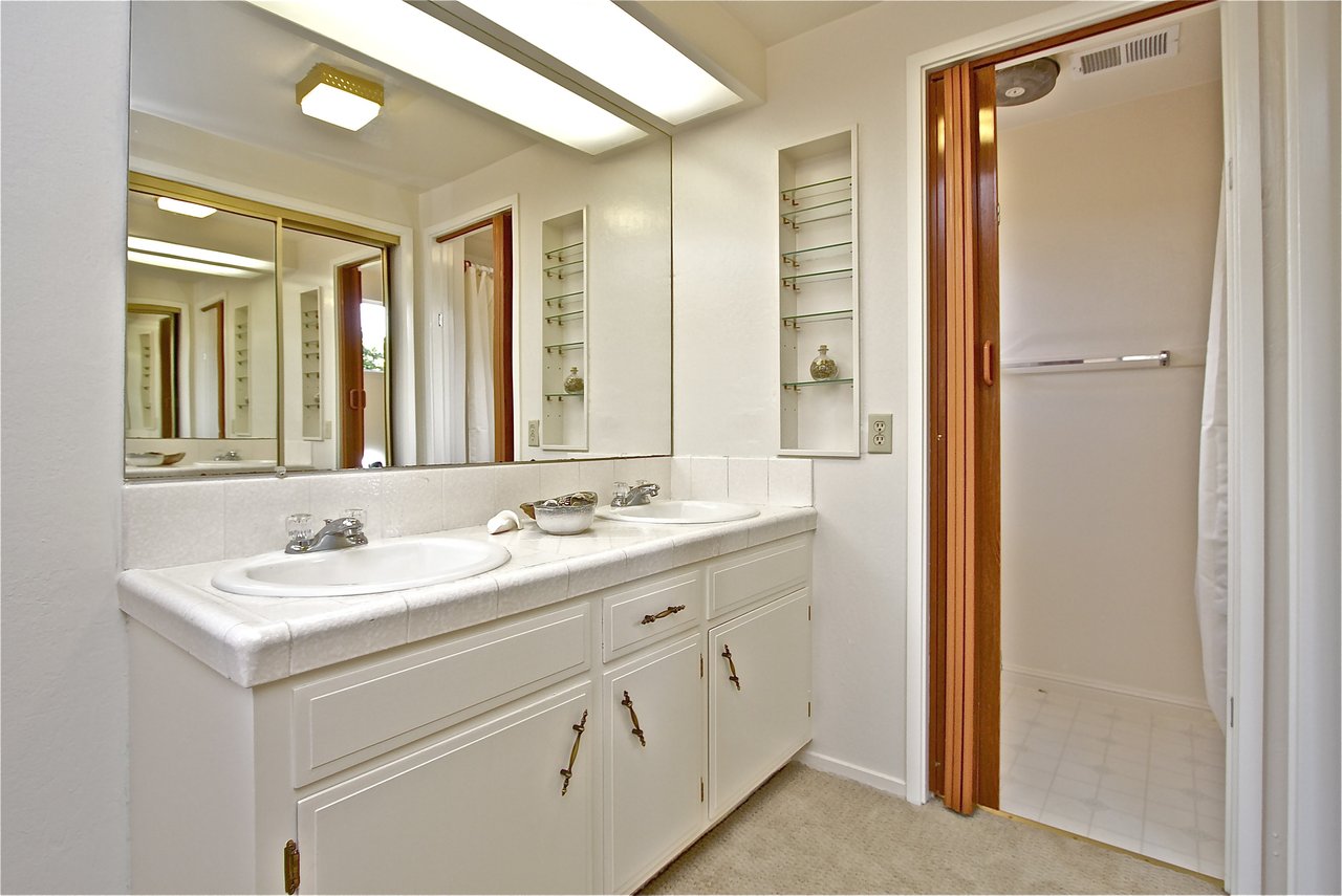 20 Pierce Drive, Novato