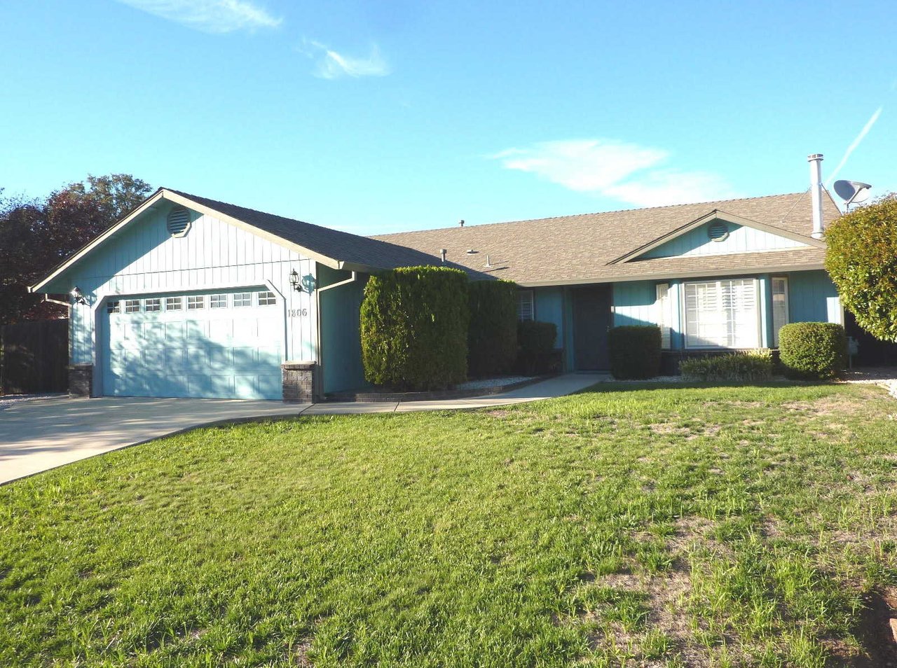 1806 TRUMPET DR