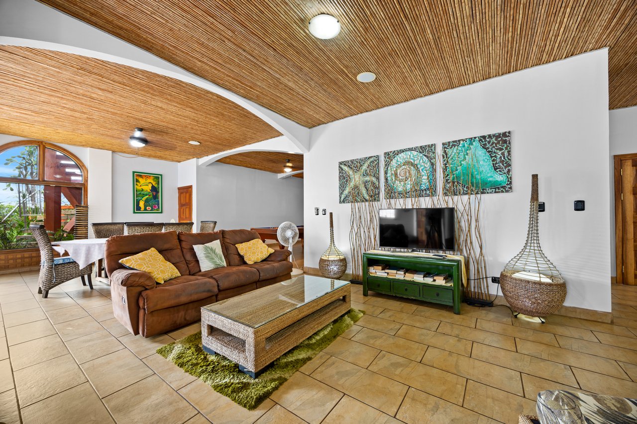 Titled Beachfront Luxury Estate, Flamingo, Guanacaste