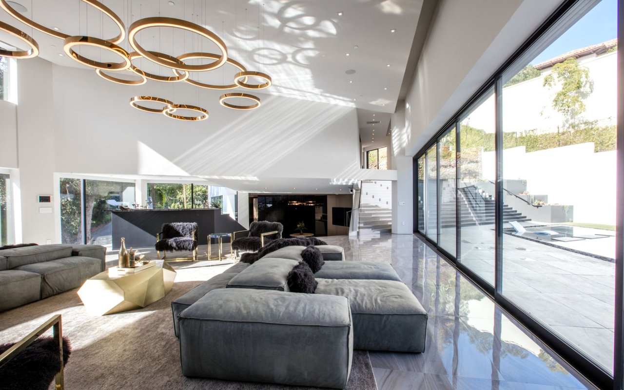 The Ultramodern Beverly Hills Villa