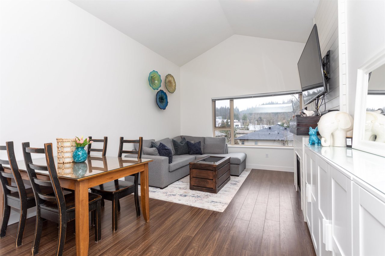 407-200 Klahanie Drive, Port Moody