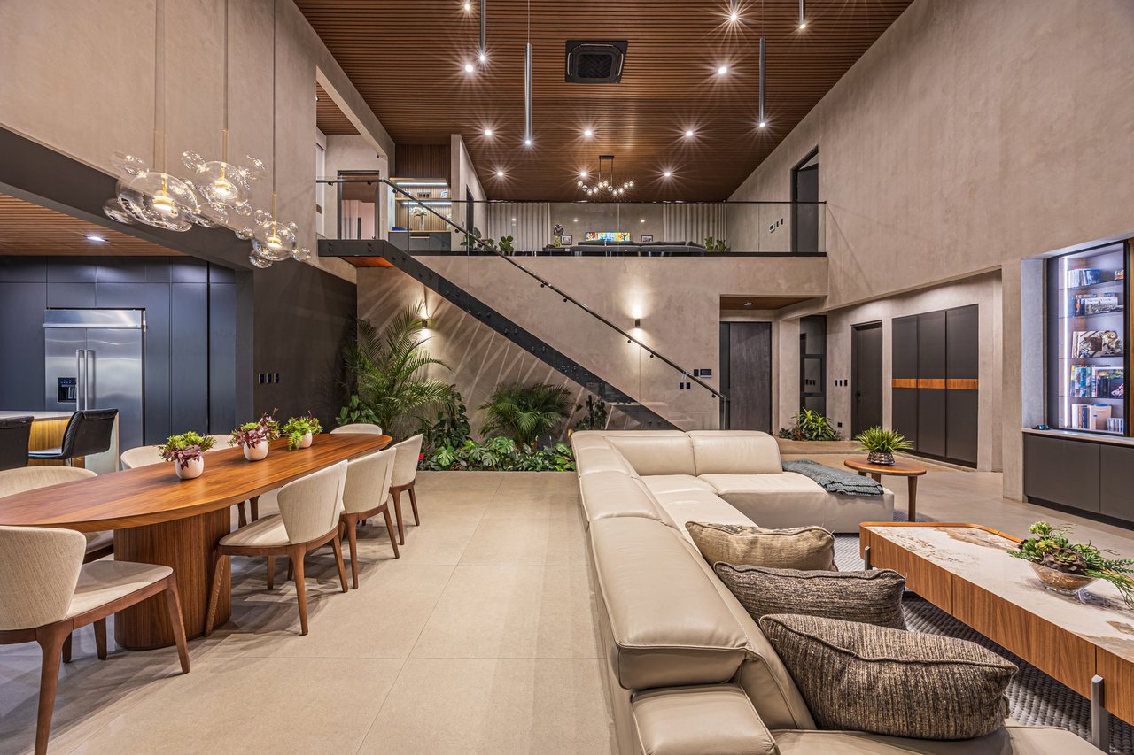 Panoramic City View Estate Home, Escazu, San Jose