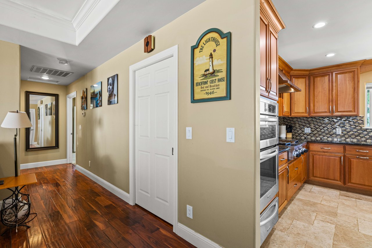 501 Shell Ln, Placerville