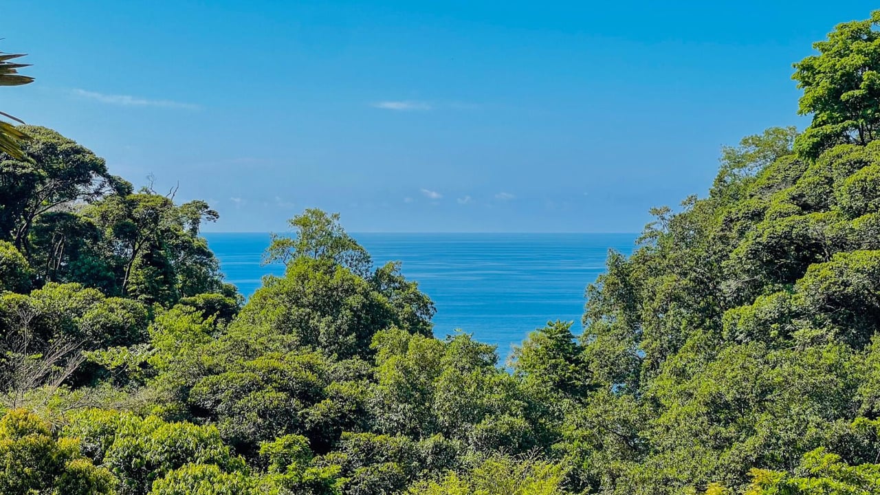 Oceanfront Boutique Spa Hotel, Dominical, Puntarenas
