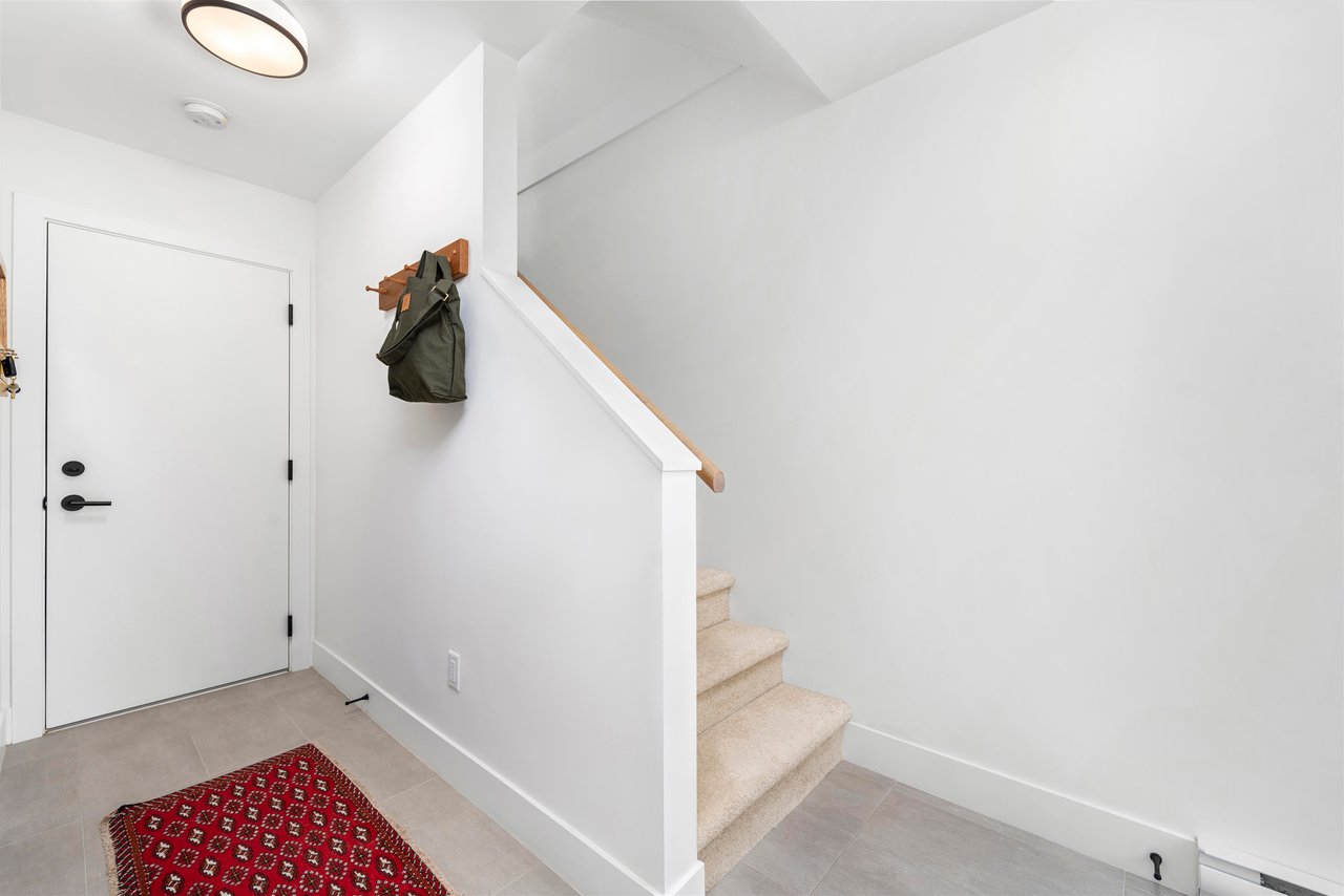 1331 Halyard Pl