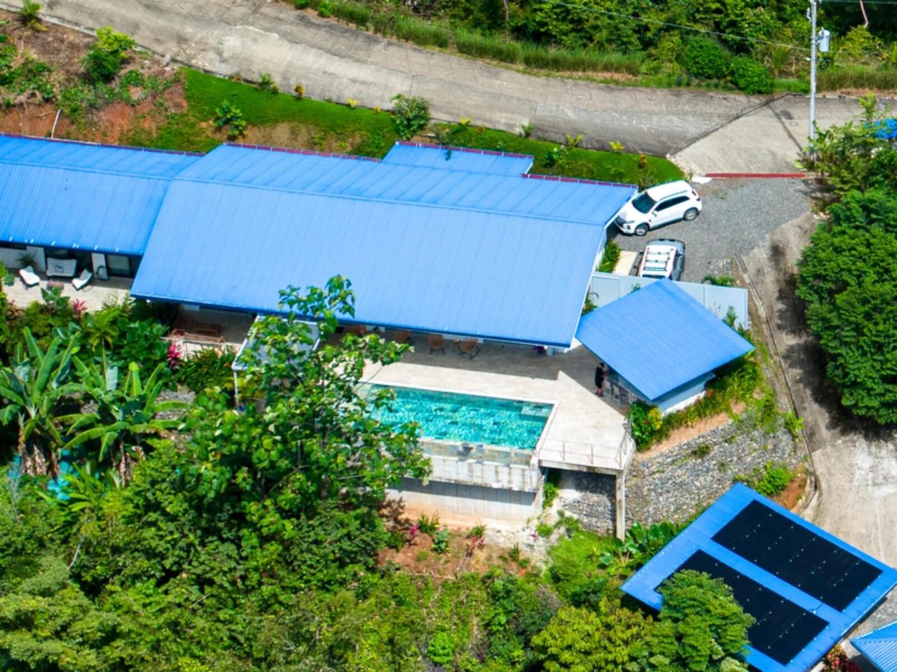Modern Infinity Pool Estate, Jaco, Puntarenas