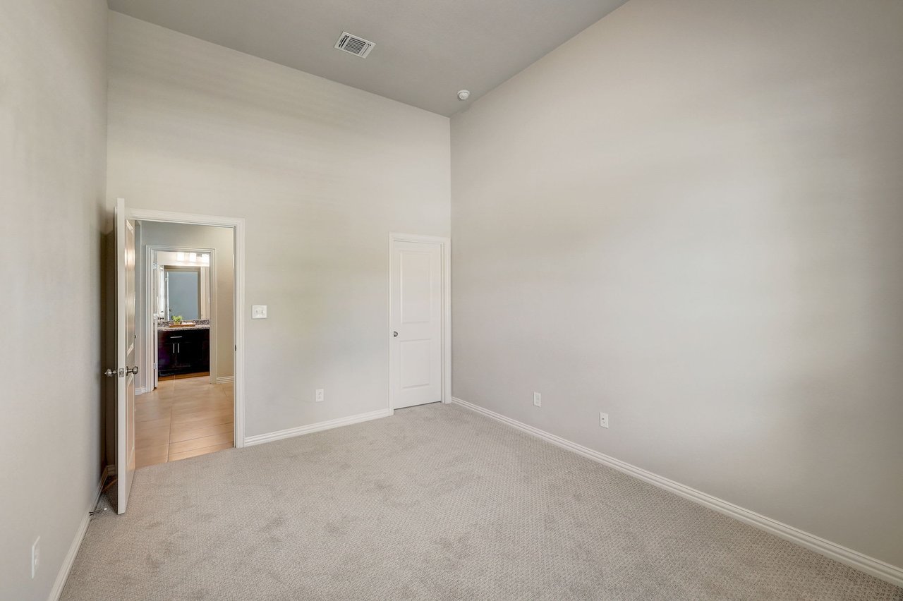 Charming single-story home in the desirable Paloma Lake in RR that backs to a greenbelt!