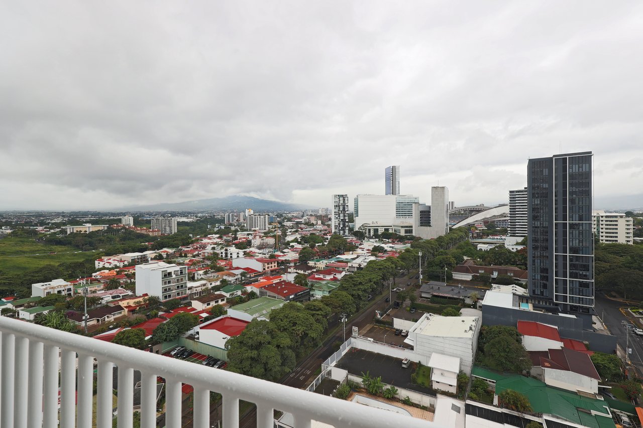 Contemporary City View Apartment, Sabana and Rohrmoser, San Jose