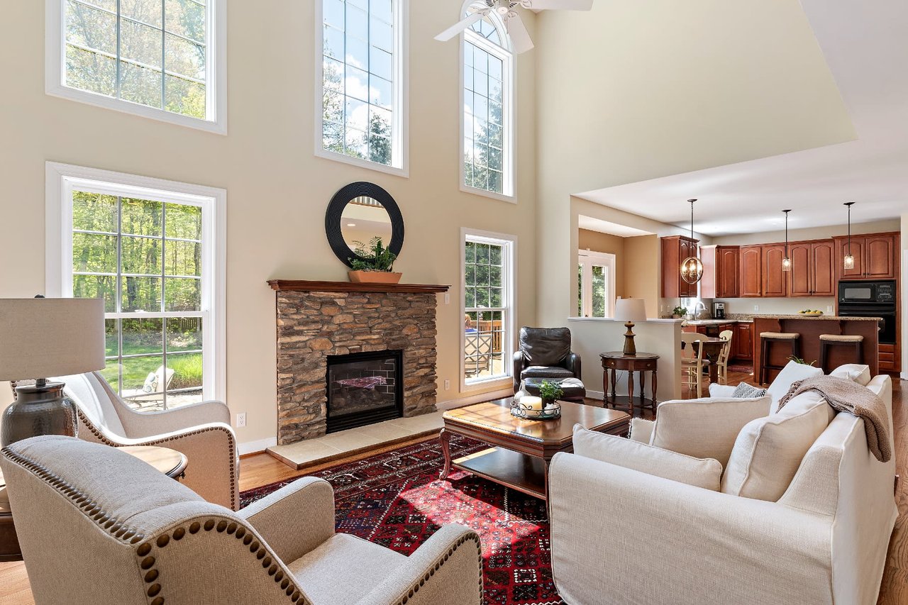 3513 Kings Farm Drive