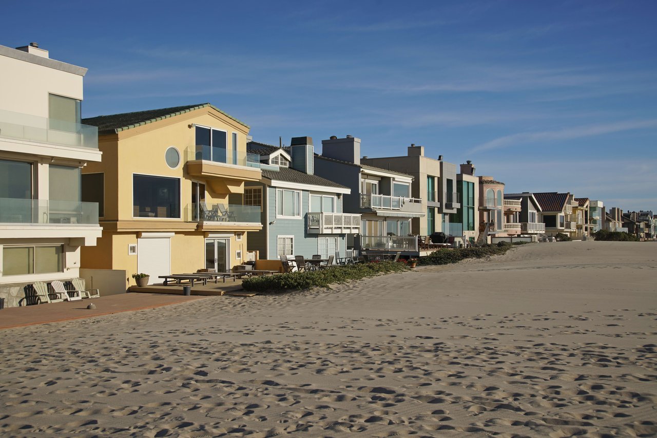 CHANNEL ISLANDS BEACH