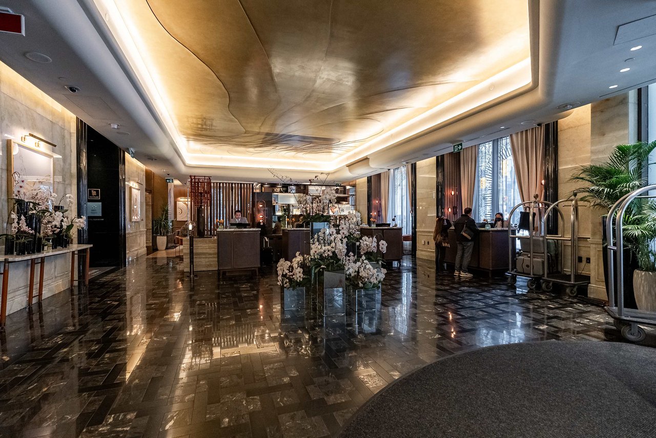 311 Bay St #5104, Toronto