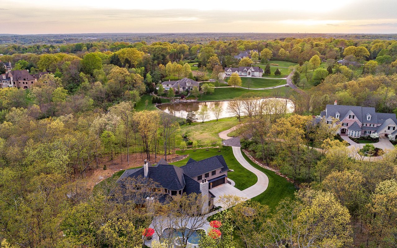 New Custom Home on 3 Acres in Town & Country