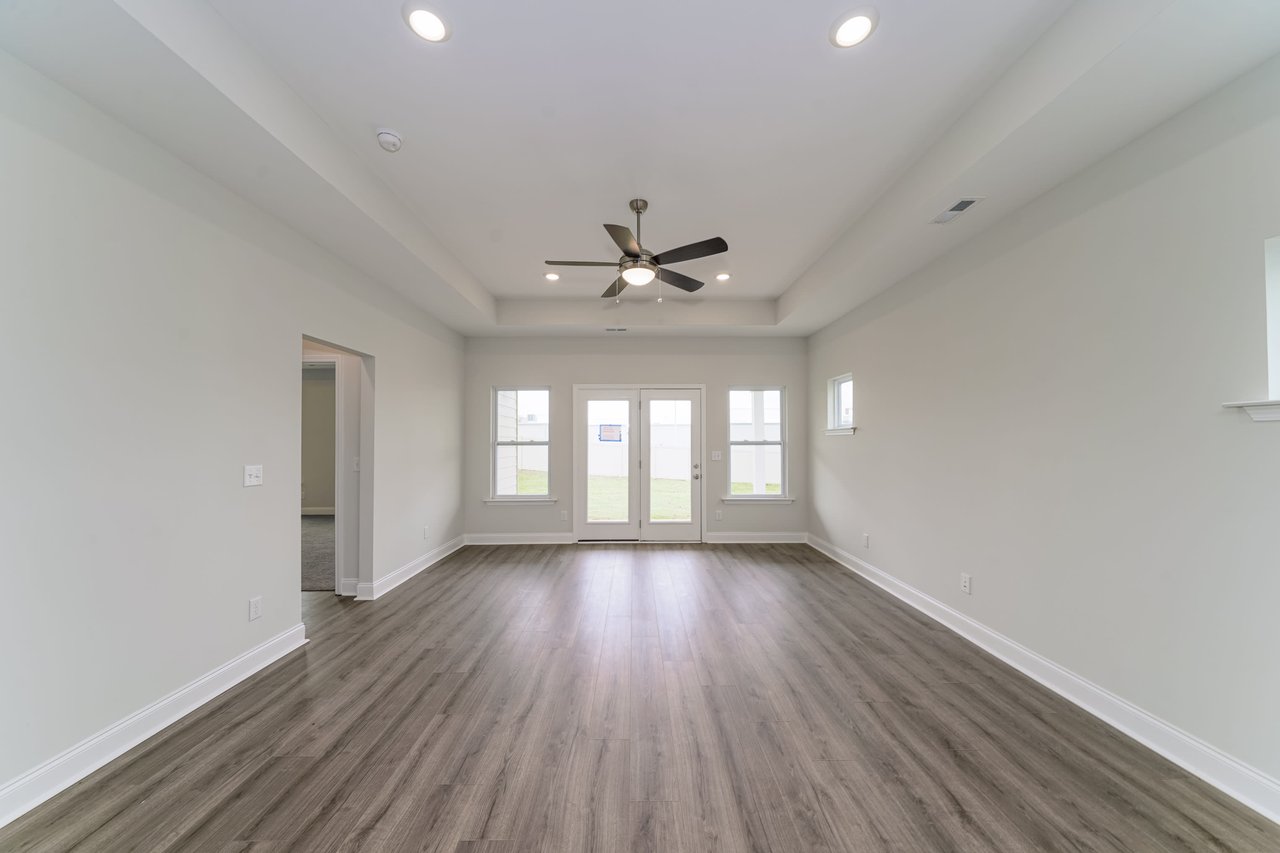 Summit Lakes Community just minutes from I-65! ATHENS CITY SCHOOLS!