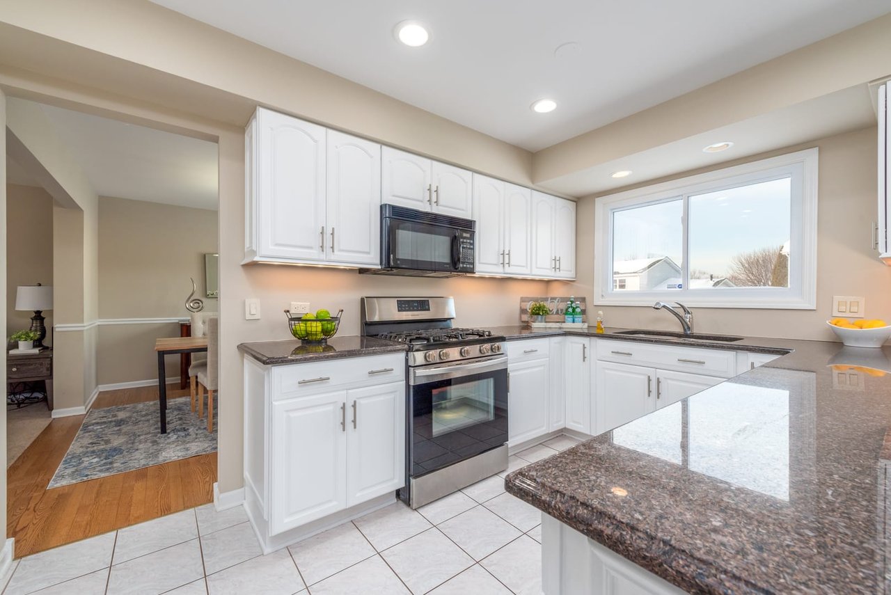 172 Old Mill Dr 